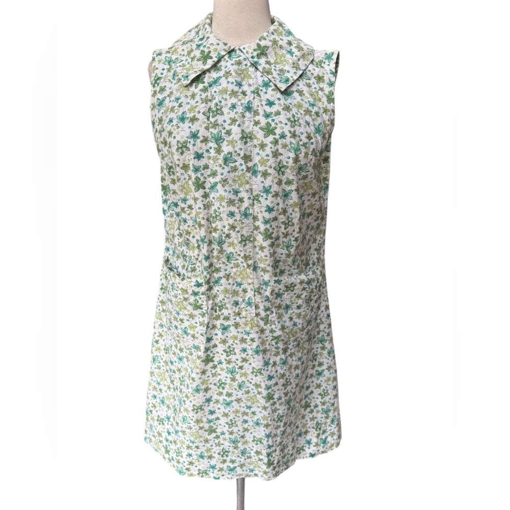 Late 1950s/Early 60s 100% Cotton Leaf Print 2 Front Patch Pockets Day Dress